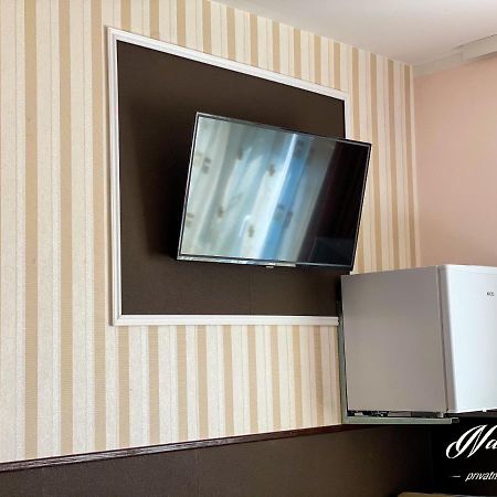 Smjestaj Natalija Hotel Осиек Екстериор снимка