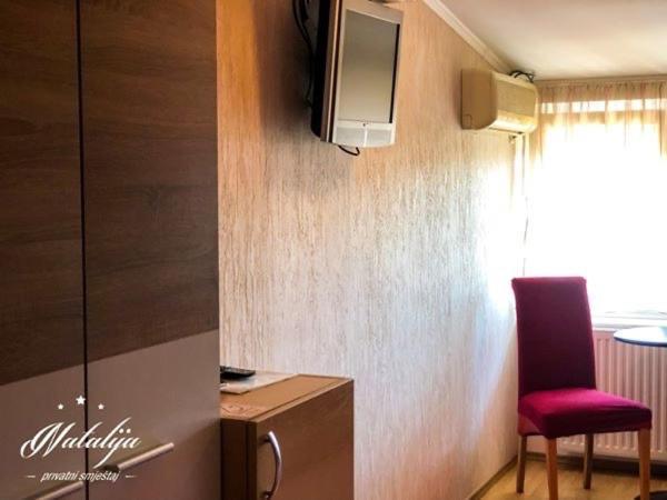Smjestaj Natalija Hotel Осиек Екстериор снимка