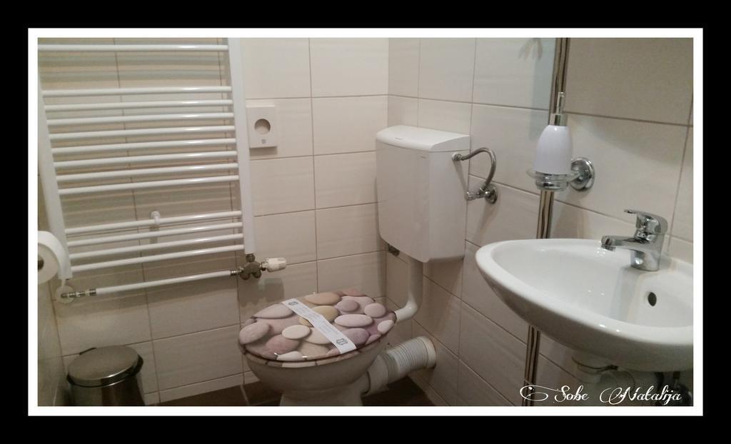 Smjestaj Natalija Hotel Осиек Стая снимка